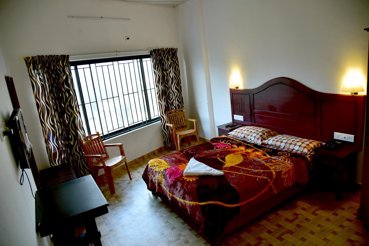 مونار Natura Inn المظهر الخارجي الصورة